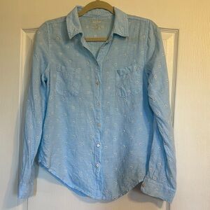 Lilly Pulitzer Light Blue Linen Embroidered Daisy Eyelet Shirt.